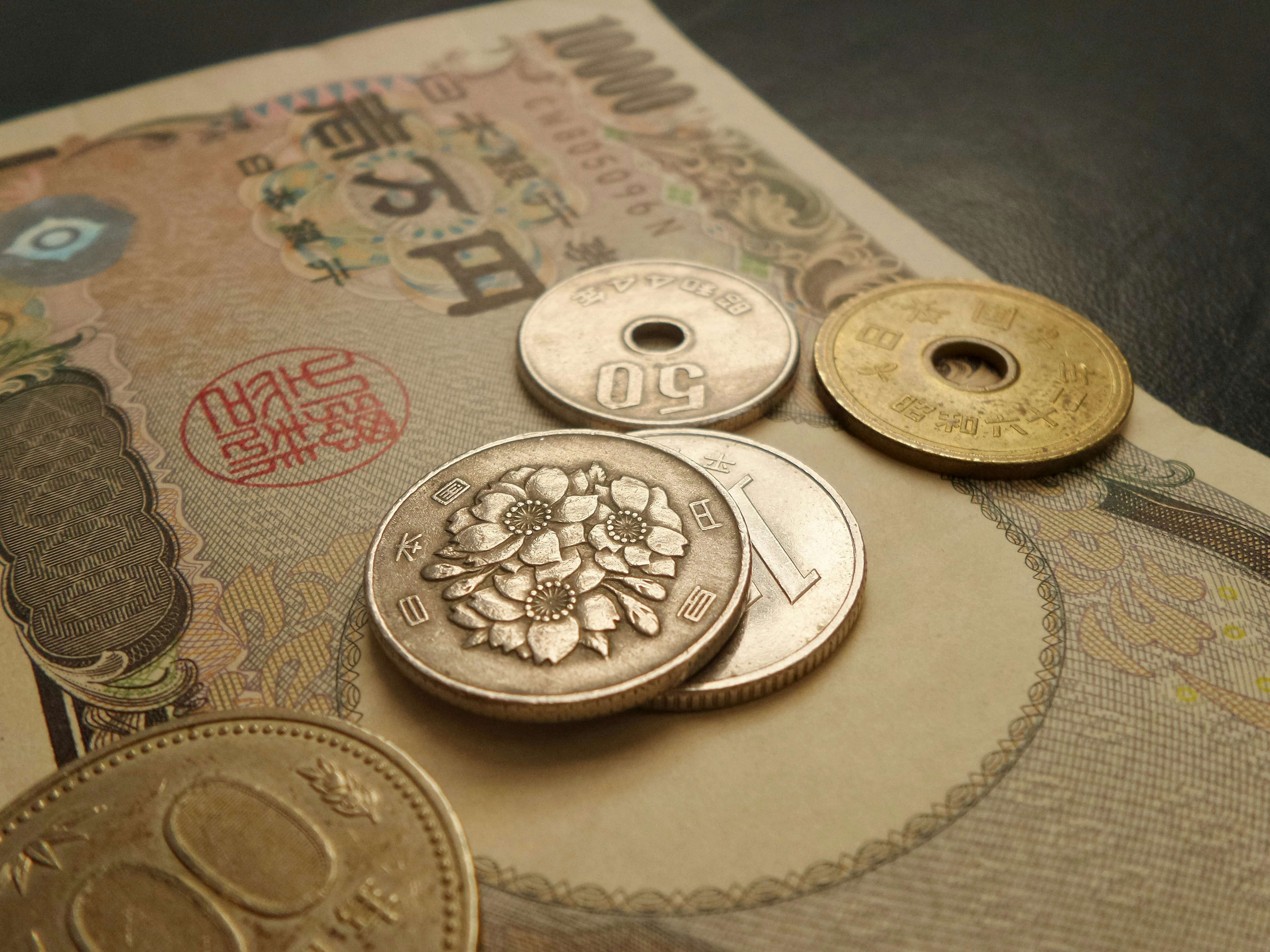 Cash or Card in Japan? What You Actually Need to Carry