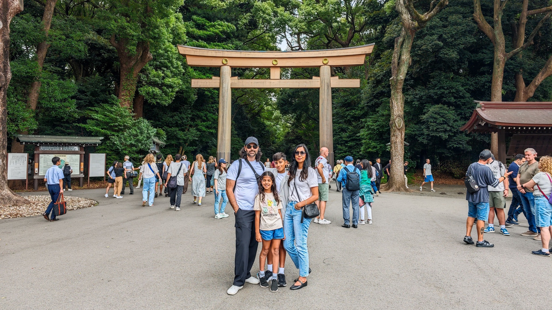 Tokyo Essentials: History, Culture & Local Flavors